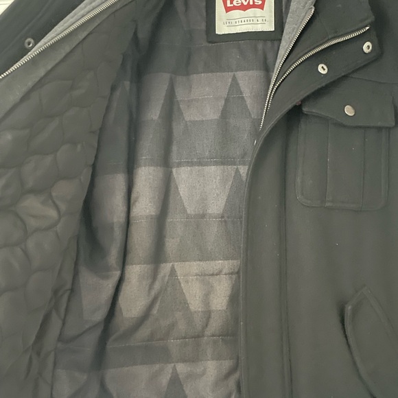 Black Levi Heavy Jacket Mens medium - Picture 4 of 5